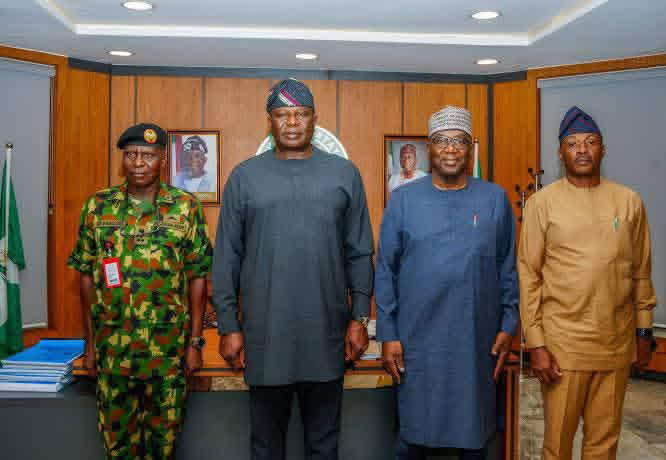 Kwara State Governor Abdulrazaq Visits Kiama Over Massacre, Assures Perpetrators Must Face Justice